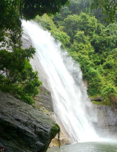 Vazhvanthol Waterfalls Trivandrum